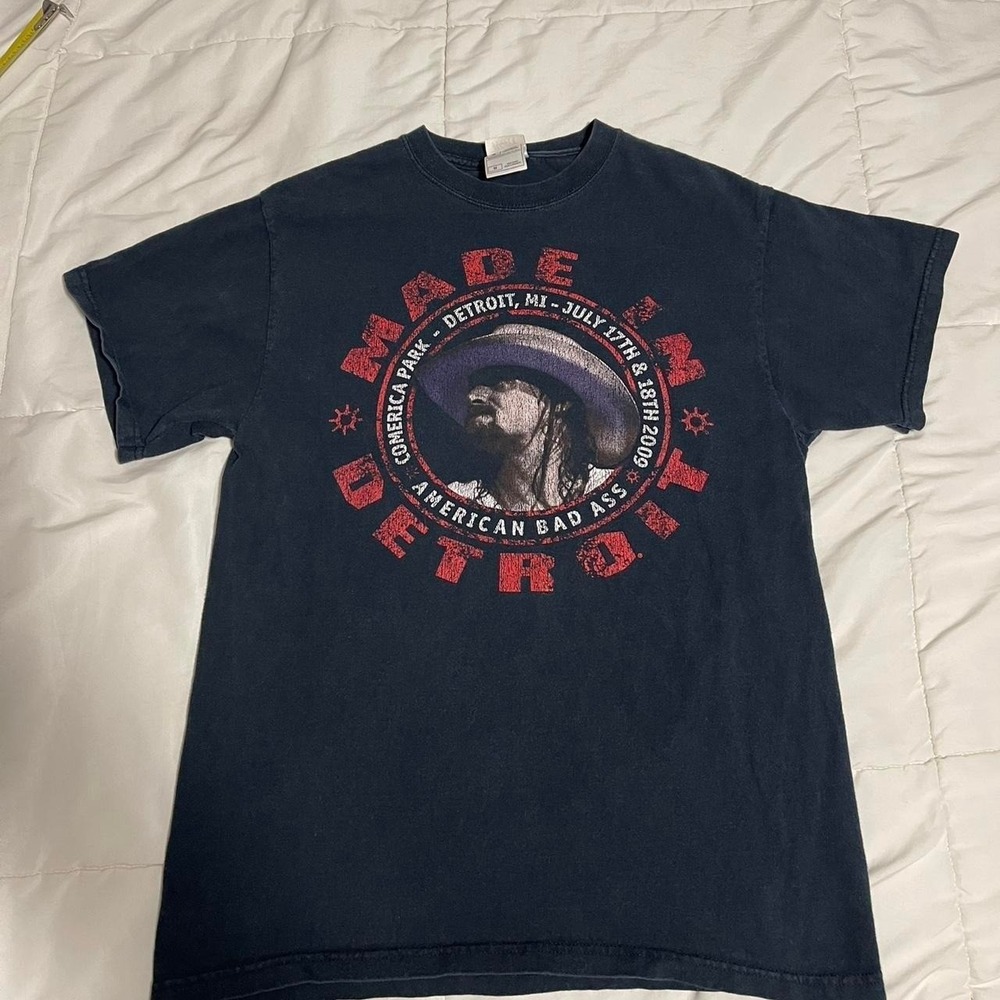 2009 Kid‎ Rock Detroit concert Shirt, Nice Fade M